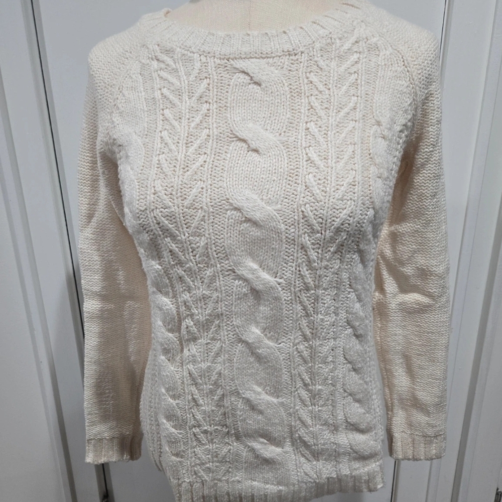 Women's Cream Cable Knit Sweater